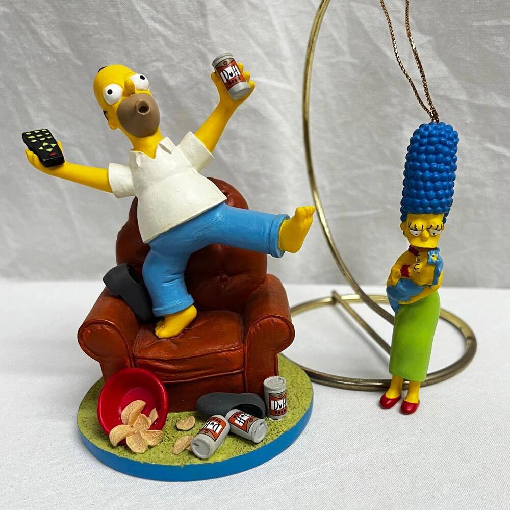 2001 Simpsons Homer and Marge Figurine Set Christmas Ornaments